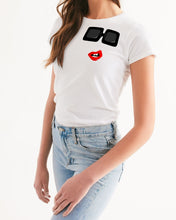 Load image into Gallery viewer, Dorothy Jean Women&#39;s Tee
