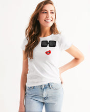 Load image into Gallery viewer, Dorothy Jean Women&#39;s Tee
